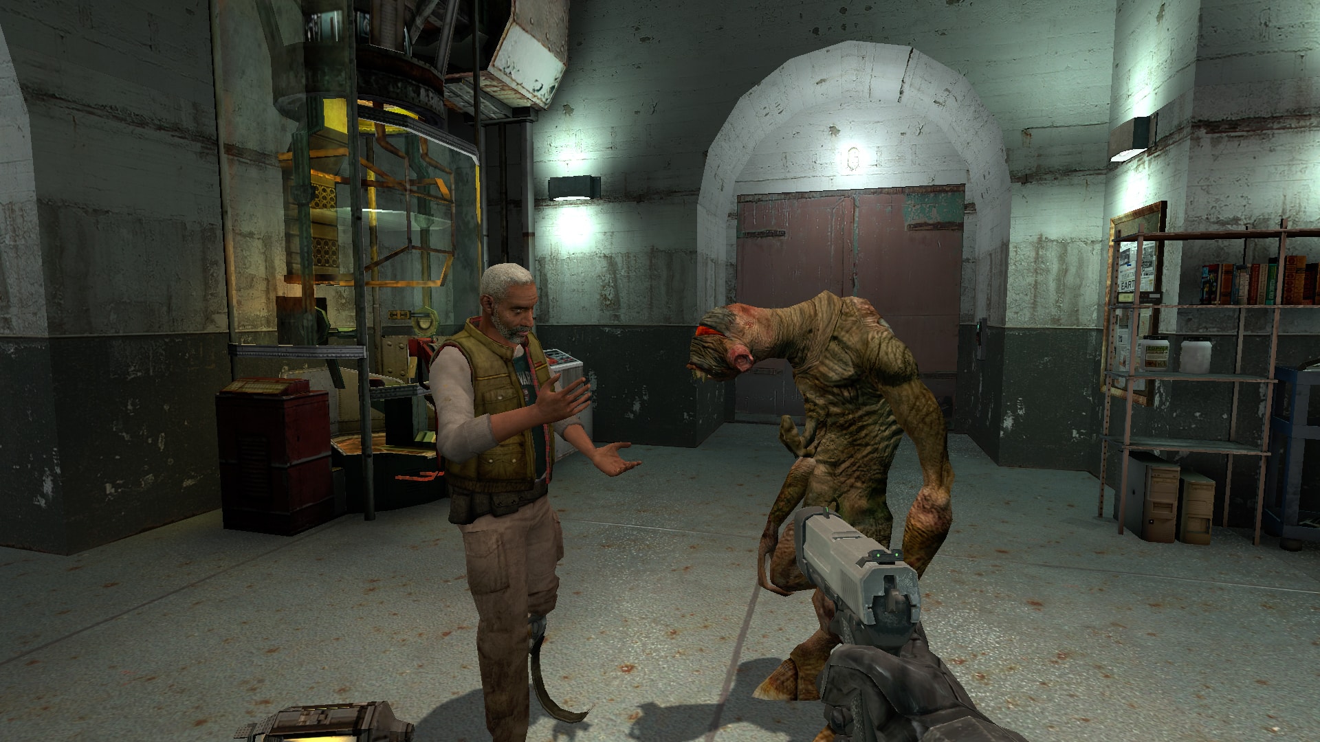 Half life triage. Халф лайф 2. Игра халф лайф 2. Халва 2 игра. Half Life 2 2004 screenshots.